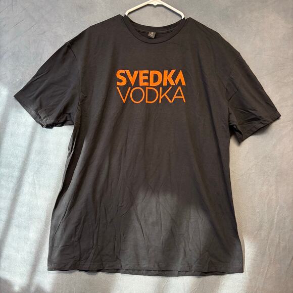 Svedka Vodka Promo T-Shirt Black Orange Graphic Tee Gildan XL Promotional Bar - Picture 1 of 8